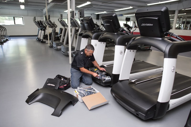 Life fitness servis (2) Life fitness servis 2